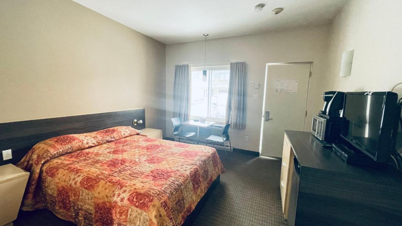 Motel Falcon Brossard Exterior photo
